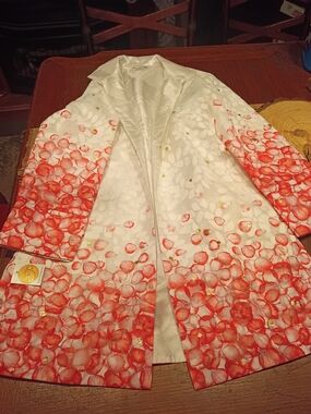 NWT Floral White and Coral Petal Evening Blazer